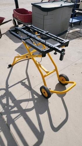 Dewalt folding saw stand