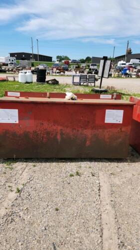 7'L 2'W 40" H Oil tank