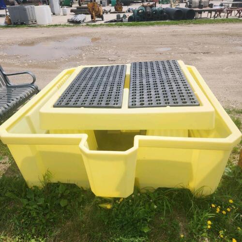 6' Tote spill containment pallet