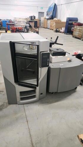 Industrial 3D printer with filament