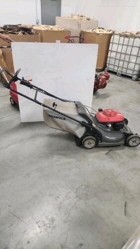 Honda self propelled working mower