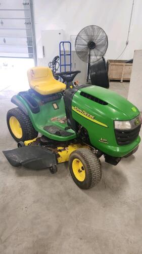 JD L120 tractor for parts