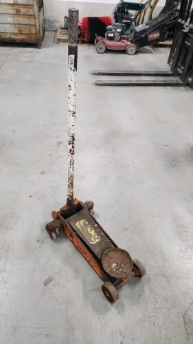 2 Ton floor jack