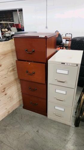 Letter & legal size filing cabinets w folders