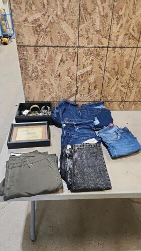 Jewelry, sz 9-10 women's jeans