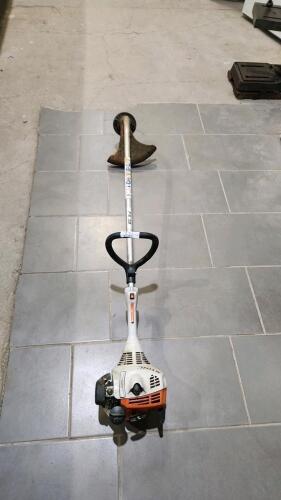 Stihl FS38 working trimmer