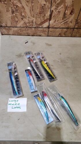 Large muskie lures