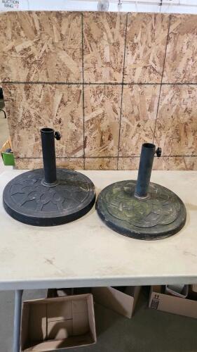 2 Umbrella stands