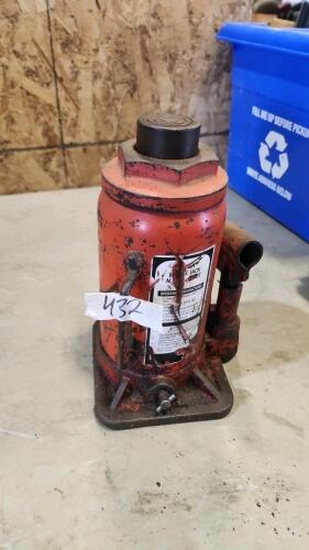 Heavy bottle jack no handle