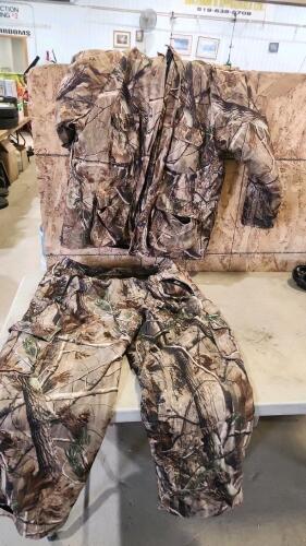 Large camo coat & 2xl pants