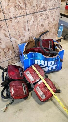 4 Tail lights