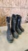 2 Pair sz 6 Baffin winter boots as new