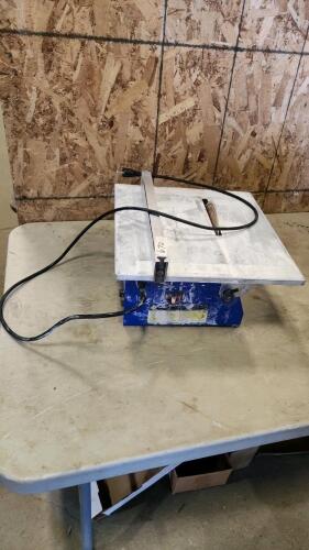 Tile saw
