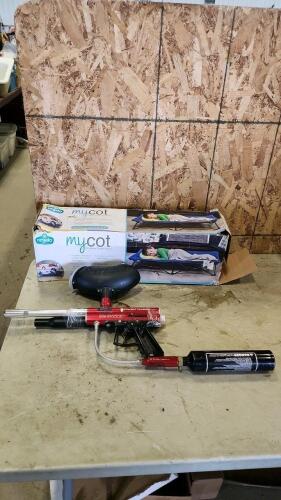 Paintball gun, cot