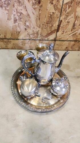 Metal tea service w damage
