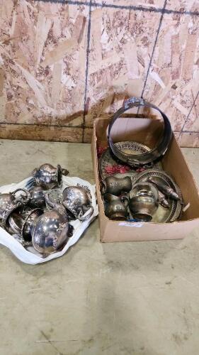 Metal tea service