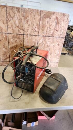 120V Mig welder, welding helmet