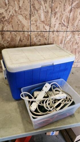 Cooler w ext cords