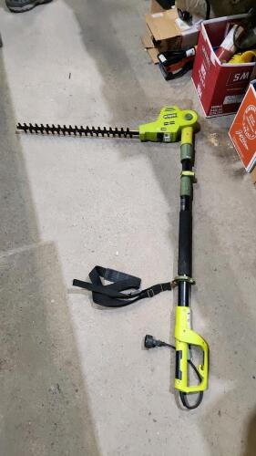 Pole hedge trimmer