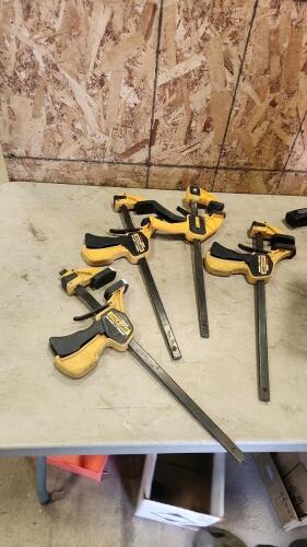 4 Quick clamps