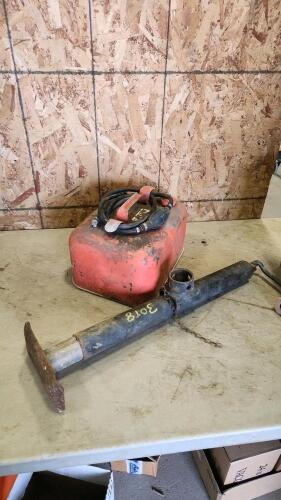 Boat gas tank, trailer jack