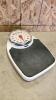 Bathroom scale