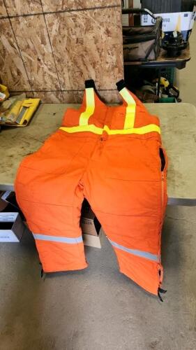 Medium insulated overalls