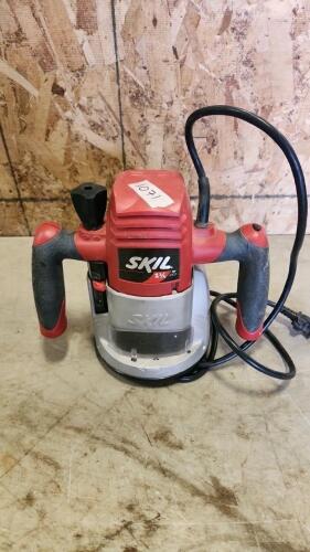 Skil router