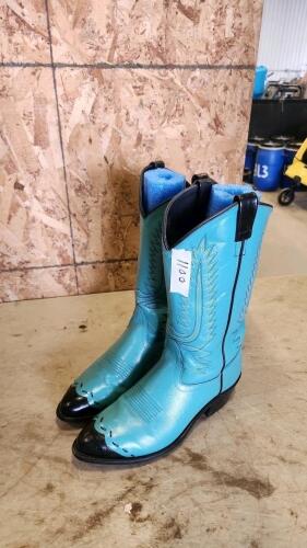 Sz 9 cowboy boots