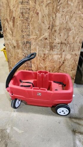 Plastic wagon