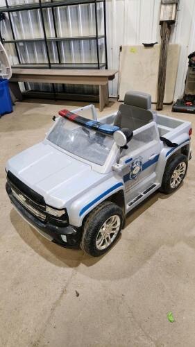 Battery kids truck w charger works
