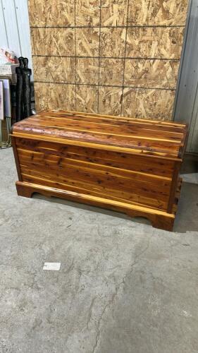 Cedar chest 44"L 18"W 22"H