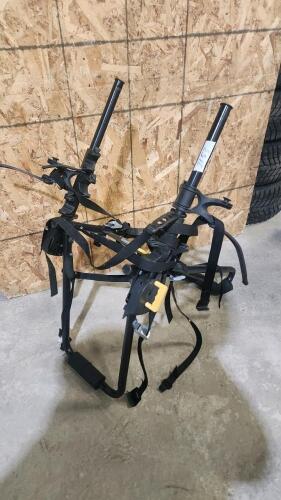 Trunk mounted 3 bike rack