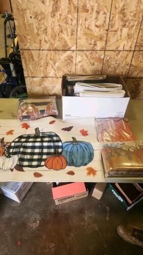 Decorative floor mats