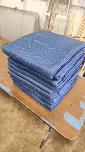 6 New moving blankets
