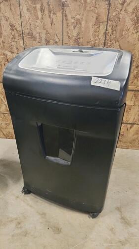Paper shredder