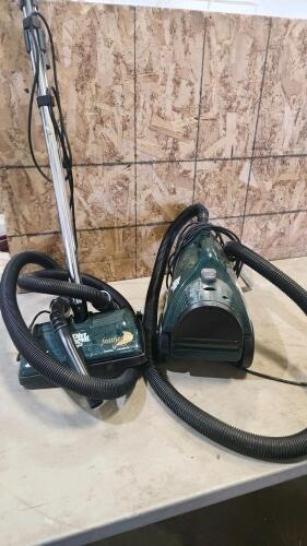 Vacuum w powerhead