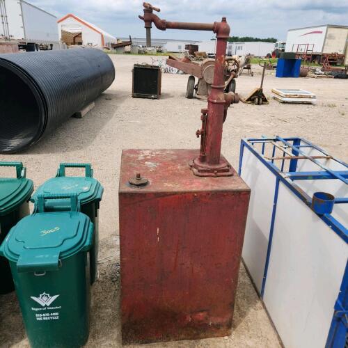 22"x34" Fuel tank w pump