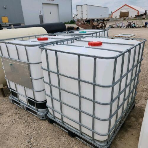 3- 1000L totes