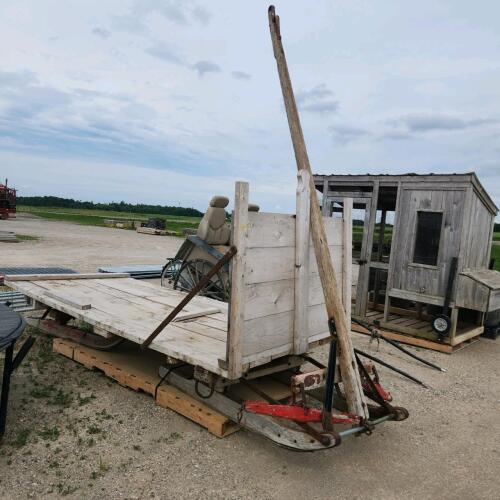 11' Horse drawn sleigh
