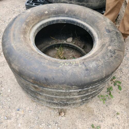 13.50-15 Tire