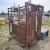Cattle squeeze 32"x76"