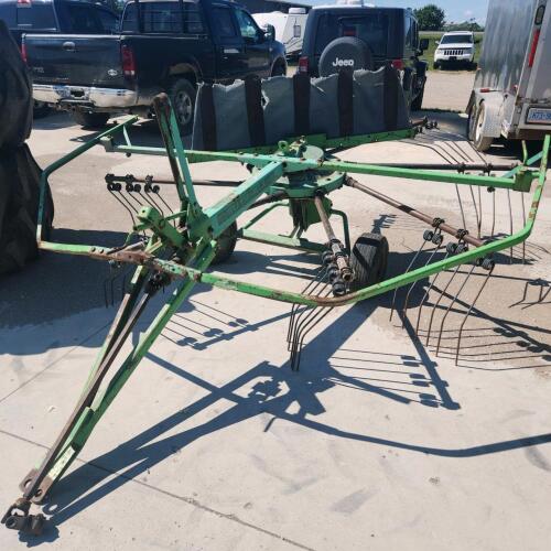 Deutz- Allis 9' rotary rake