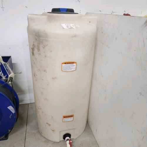 70 Gal plastic tank