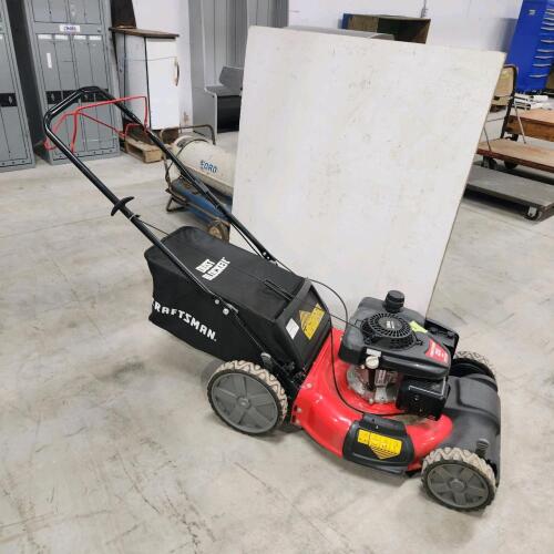 Craftsman running self propelled mower