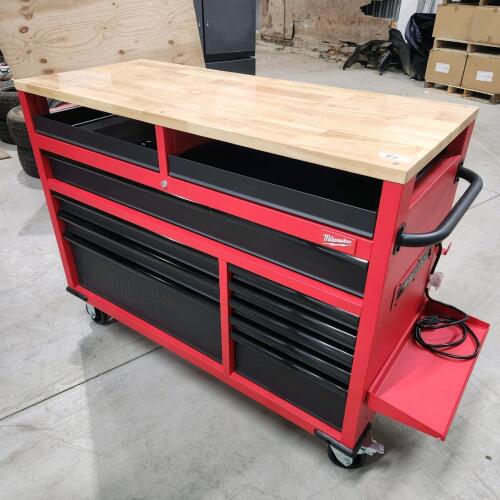 Locking Milwaukee toolbox w keys 52"L 22"W 41"H