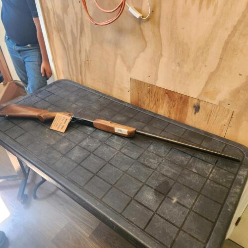 IGA 12 Guage single shot shotgun very clean