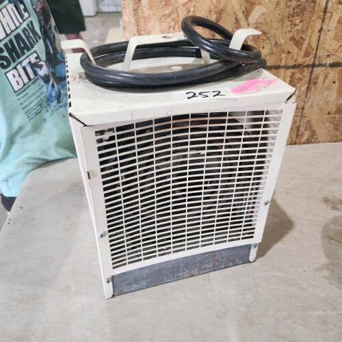 240V electric heater