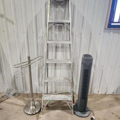 Tower fan, 6' alum ladder, towel rack