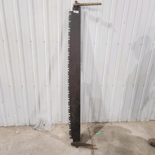 68" Crosscut saw